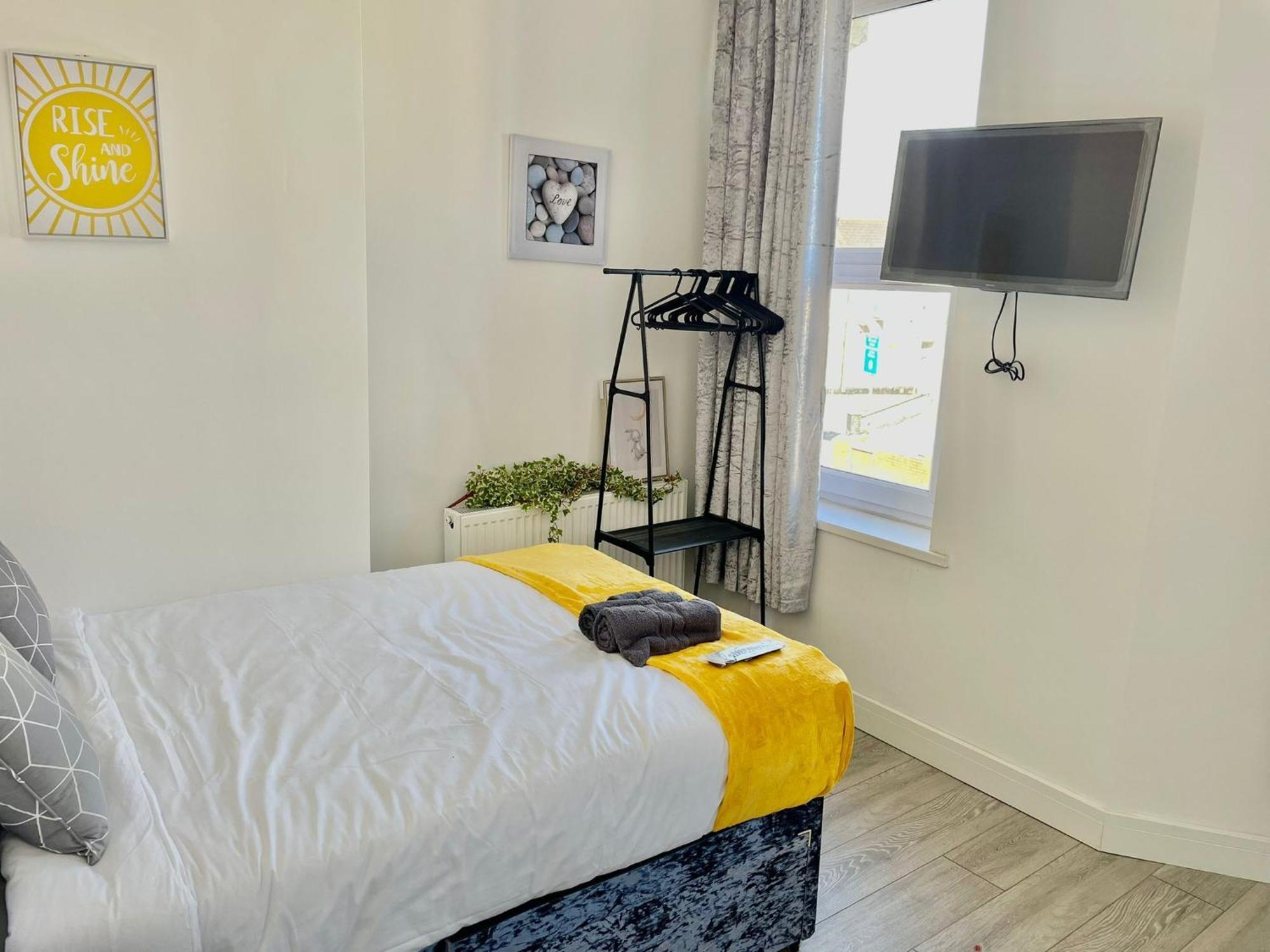 Cheerful 1 Bed Apartment Cardiff City Centre - Penarth Rd エクステリア 写真