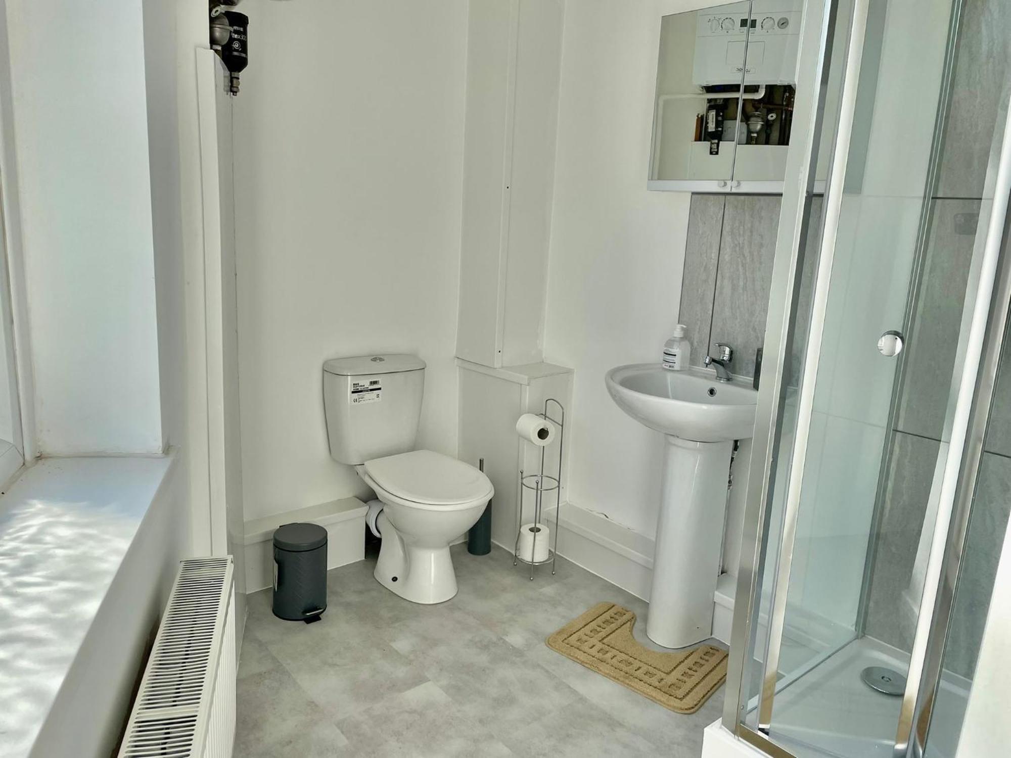 Cheerful 1 Bed Apartment Cardiff City Centre - Penarth Rd エクステリア 写真