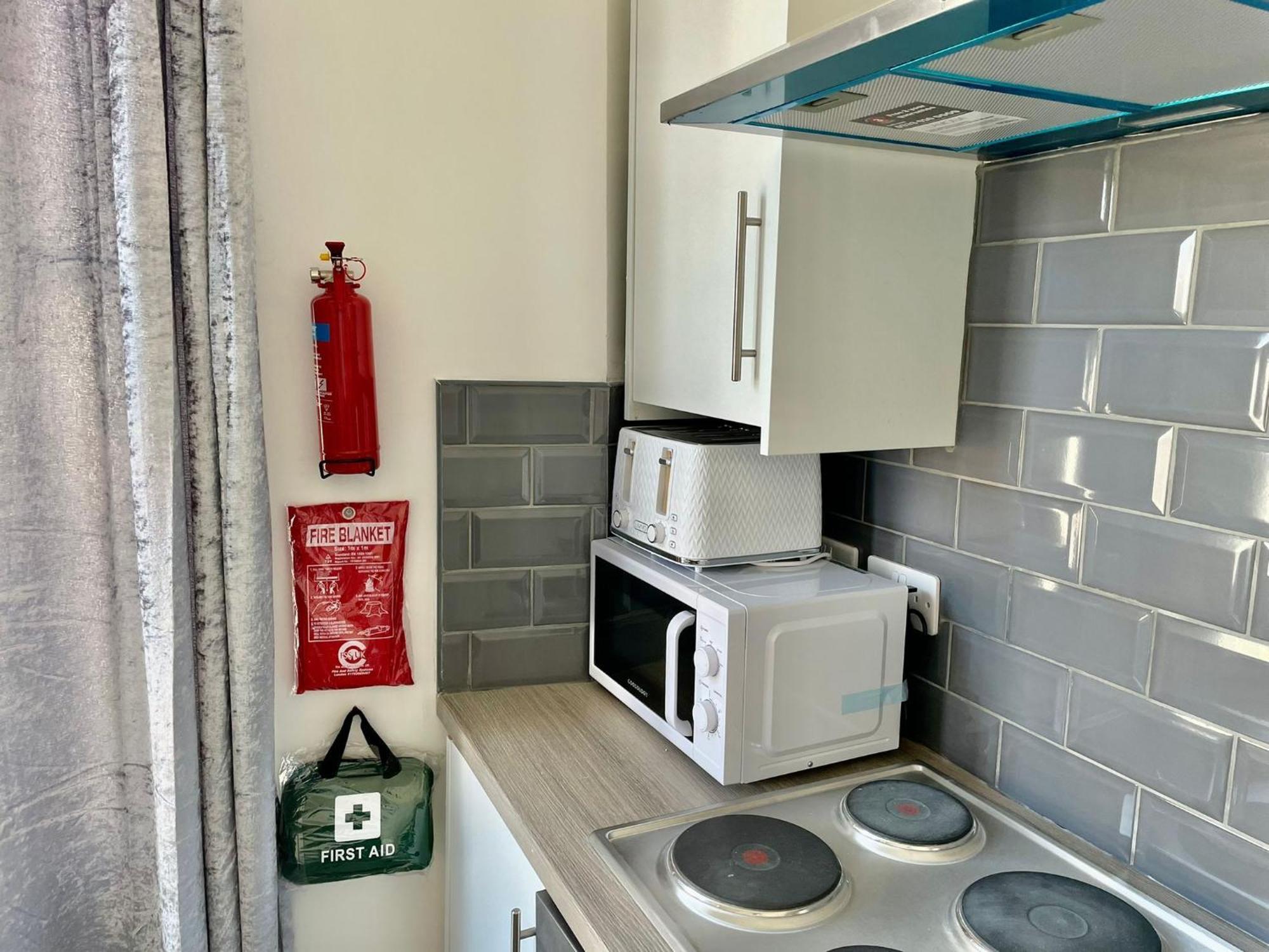 Cheerful 1 Bed Apartment Cardiff City Centre - Penarth Rd エクステリア 写真