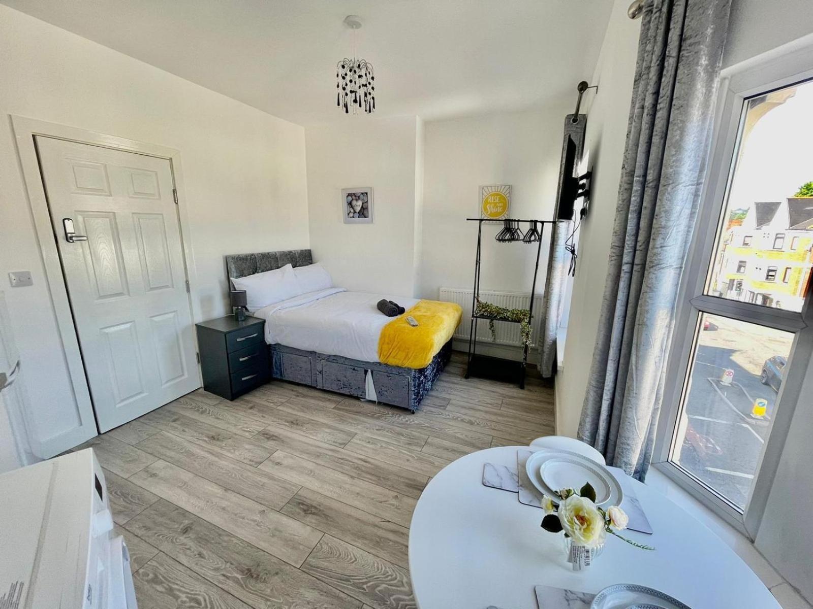 Cheerful 1 Bed Apartment Cardiff City Centre - Penarth Rd 部屋 写真